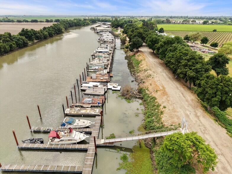 More Photos Of 1400 Old Levee rd, Walnut Grove Land For Sale