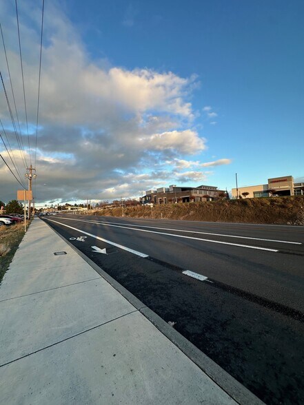 More Photos Of NKA Southgate, Pendleton Land For Sale