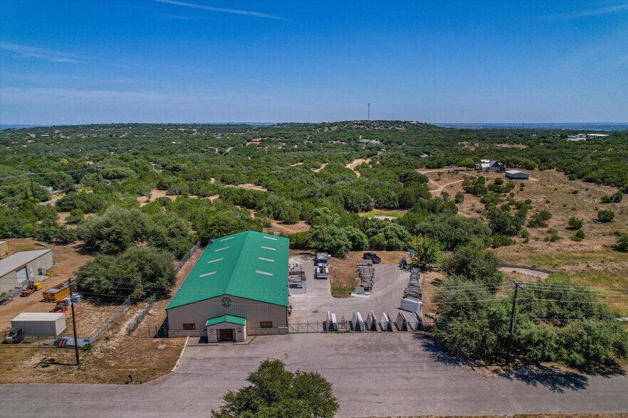 More Photos Of 22108 Odell Fairway Trl, Spicewood Industrial For Sale