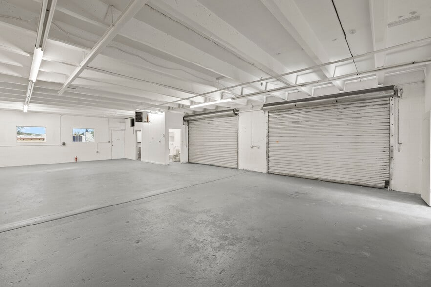 More Photos Of 2702 N Nevada Ave, Colorado Springs Auto Repair For Lease