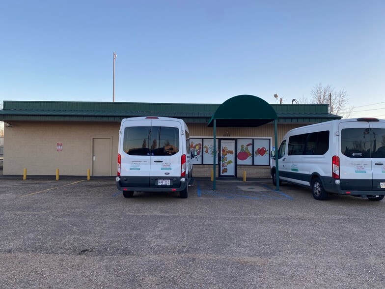 Primary Photo Of 2000 E Texas St, Bossier City Office For Sale