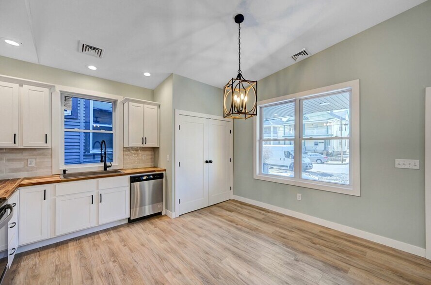 More Photos Of 119 Prospect Ave, Scranton Multifamily For Sale