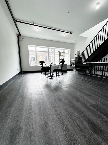 More Photos Of 17 Herkimer Pl, Brooklyn General Retail For Lease