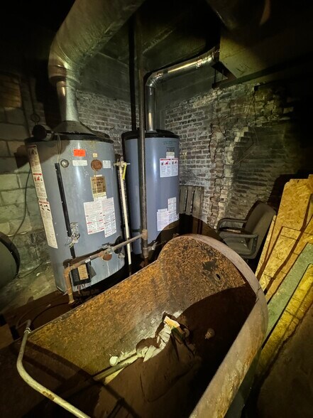 More Photos Of 7456 S Shore Dr, Chicago Apartments For Sale