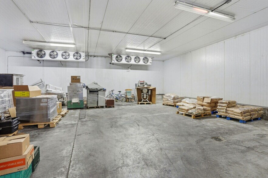 More Photos Of 1266 E Julian St, San Jose Food Processing For Sale