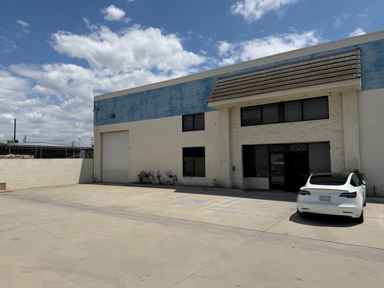 More Photos Of 9703 El Poche St, South El Monte Warehouse For Lease