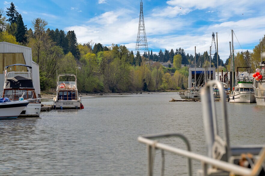 More Photos Of 9505 Gunderson Rd, Delta Industrial For Sale