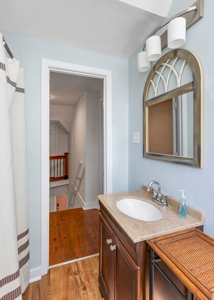 More Photos Of 1536 Folly Rd, Charleston Medical For Lease