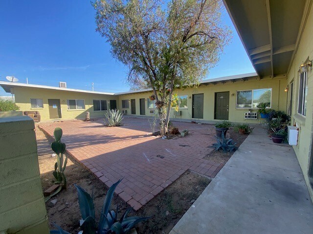 Primary Photo Of 2740 N Balboa Ave, Tucson Apartments For Sale