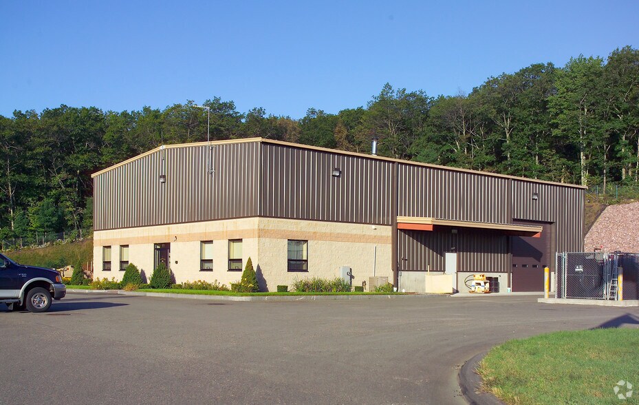 Primary Photo Of 77 E Belcher Rd, Foxborough Warehouse For Lease
