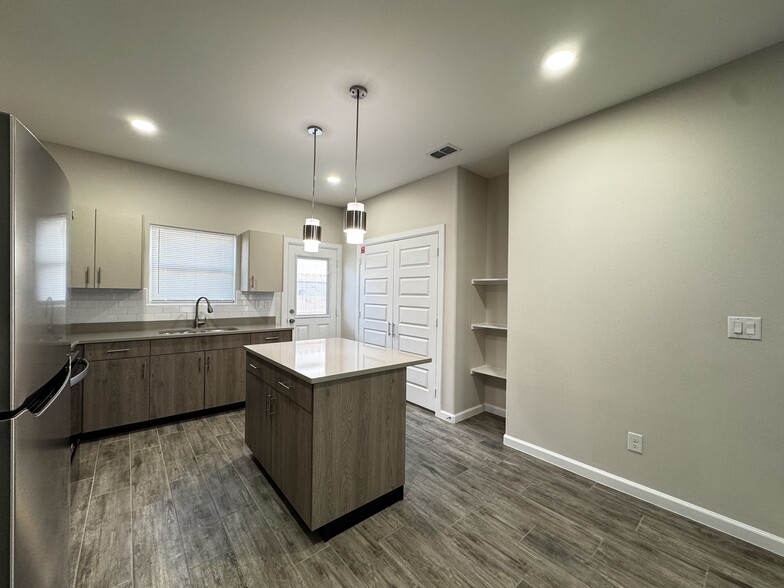 More Photos Of 3800 Ventura Ave, McAllen Apartments For Sale
