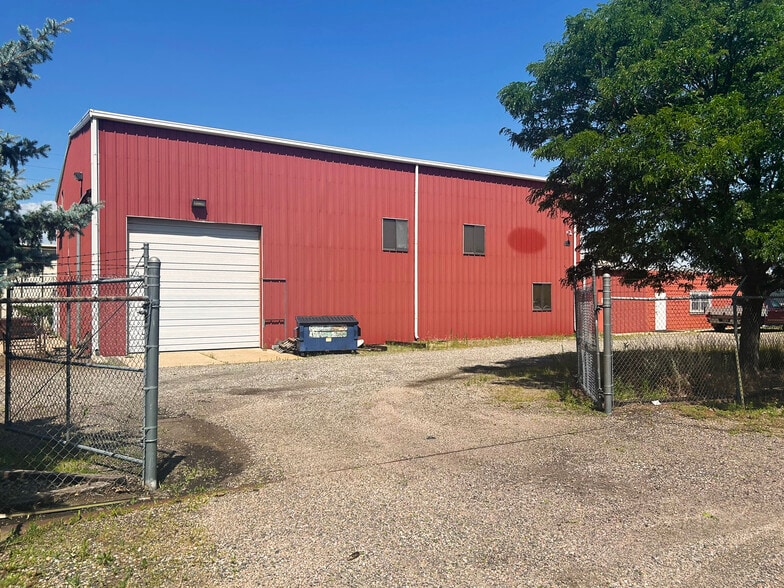 More Photos Of 5281 Lincoln St, Denver Manufacturing For Lease