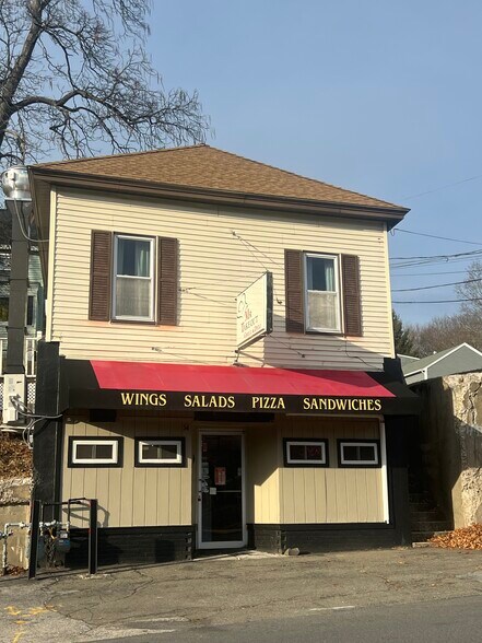 More Photos Of 54 Haverhill St, Andover Storefront Retail Residential For Sale