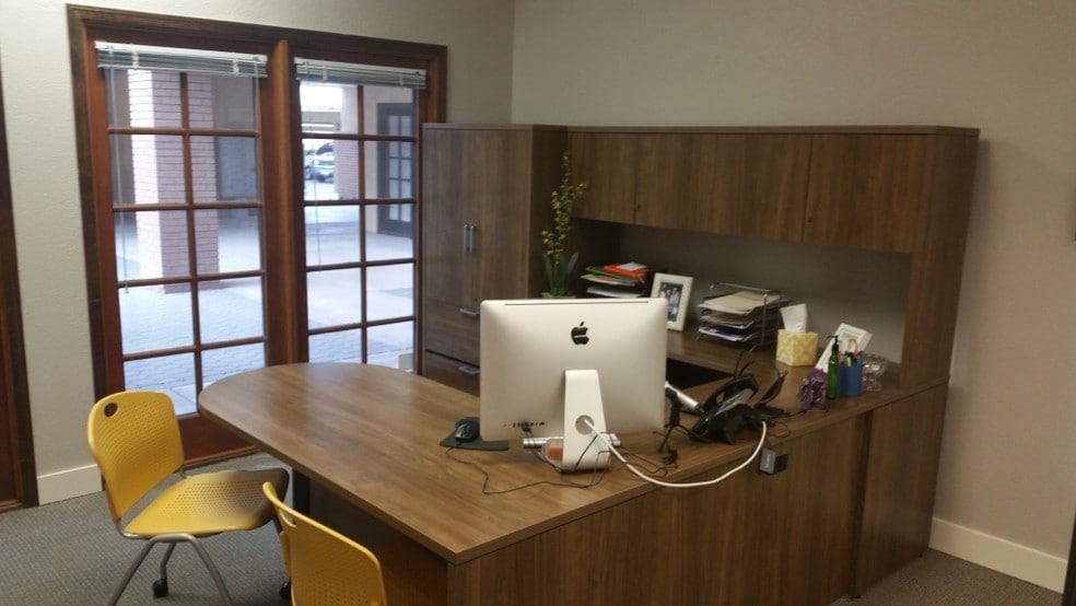 More Photos Of 2345 S Alma School Rd, Mesa Office For Lease