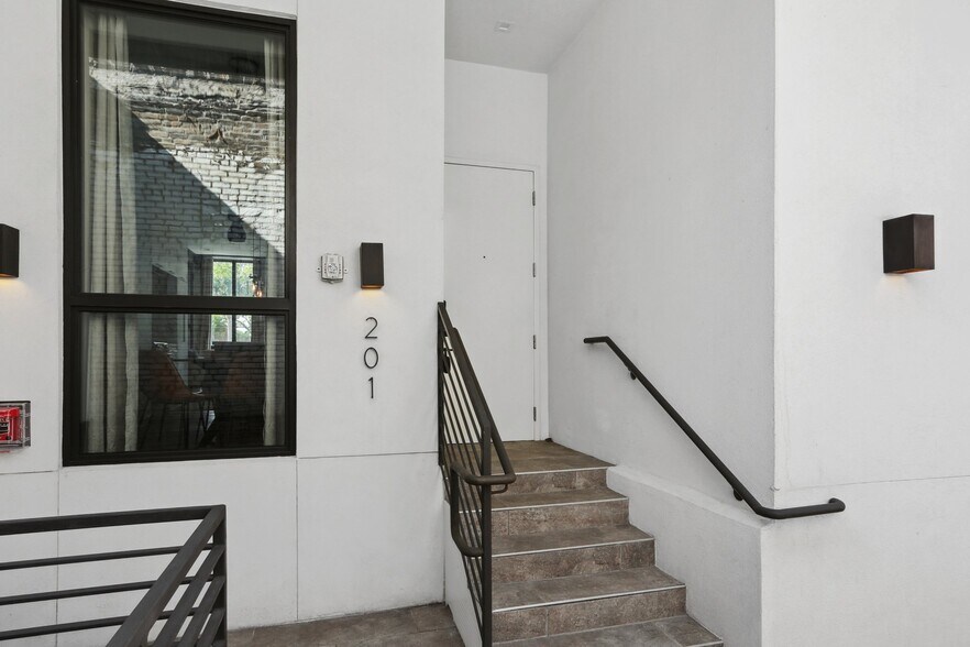 More Photos Of 618 N Rampart St, New Orleans Apartments For Sale