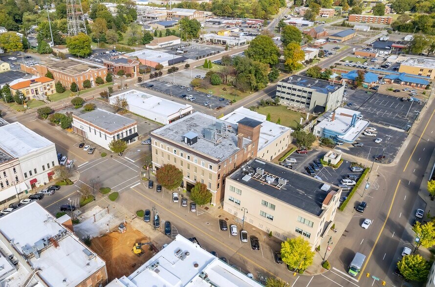 More Photos Of 118 N Church St, Jackson Office For Sale