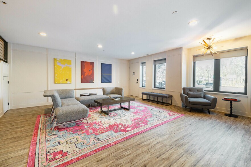 More Photos Of 830 Henry St, Ann Arbor Apartments For Sale