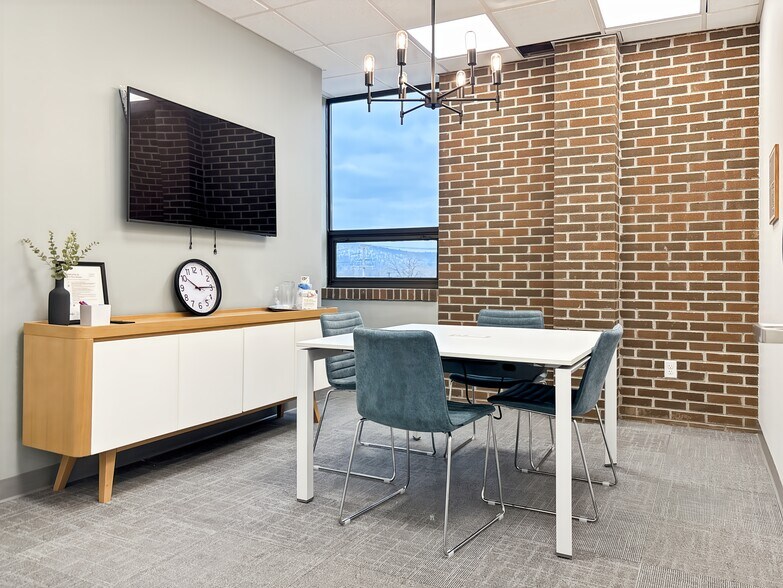 More Photos Of 123 Pike St, Port Jervis Coworking Space