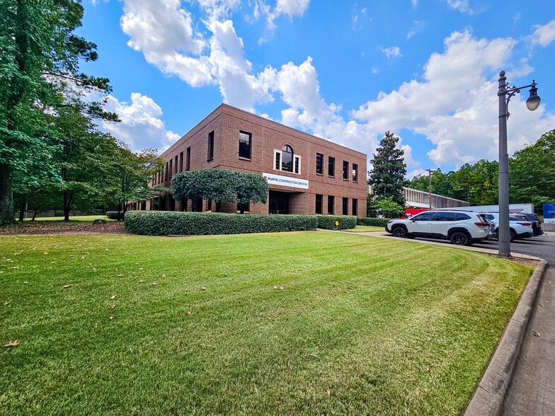 Primary Photo Of 144 Industrial Dr, Birmingham Flex For Lease