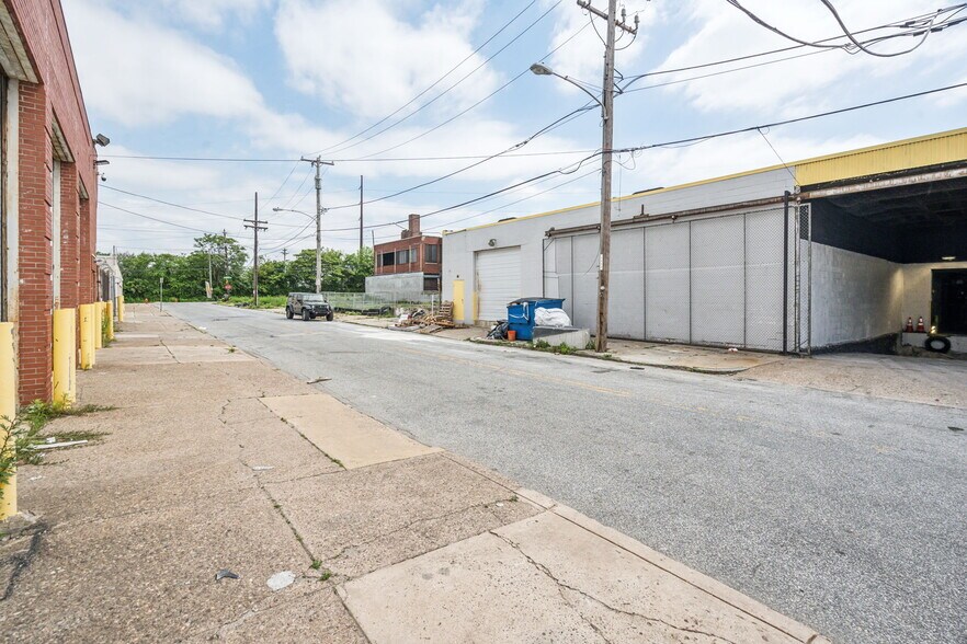 More Photos Of 2901 N 18th St, Philadelphia Warehouse For Sale