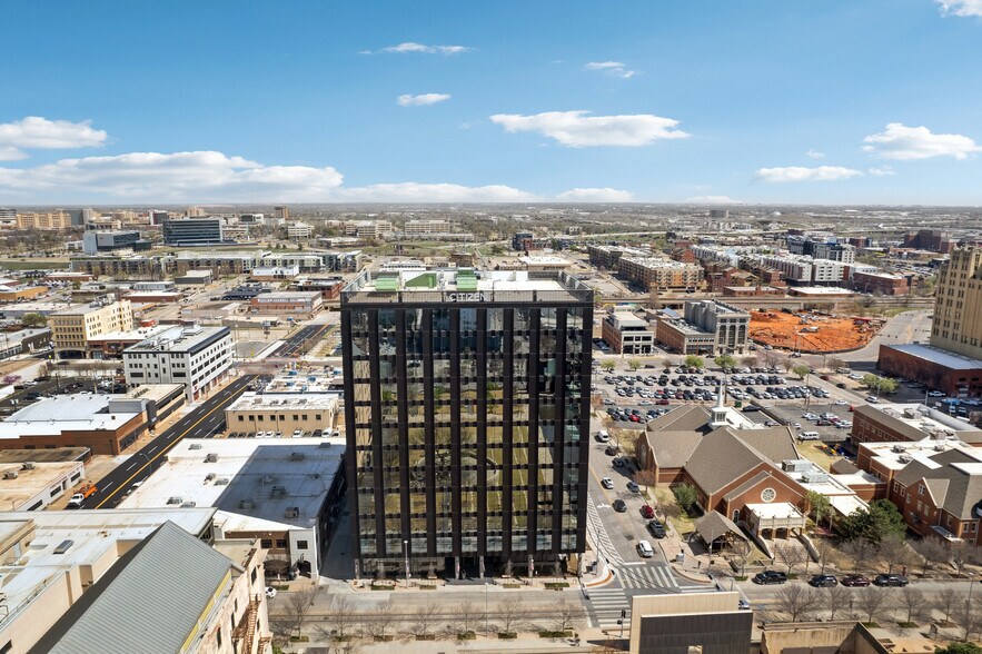 More Photos Of 600 N Robinson Ave, Oklahoma City Office For Lease