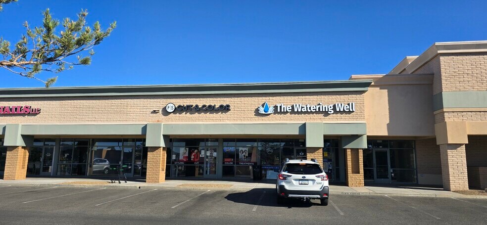 More Photos Of 1200-1260 Gail Gardner Way, Prescott General Retail For Lease