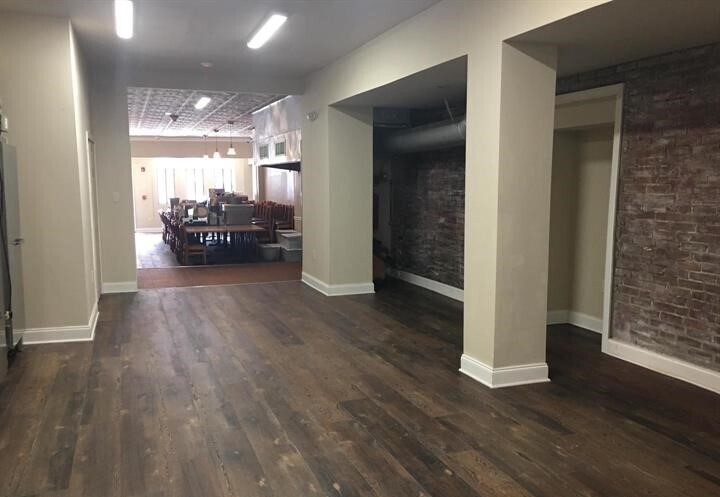 More Photos Of 707 West Ave, Jenkintown Storefront Retail Residential For Lease