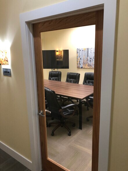 More Photos Of 677 Craig Rd, Creve Coeur Office For Lease