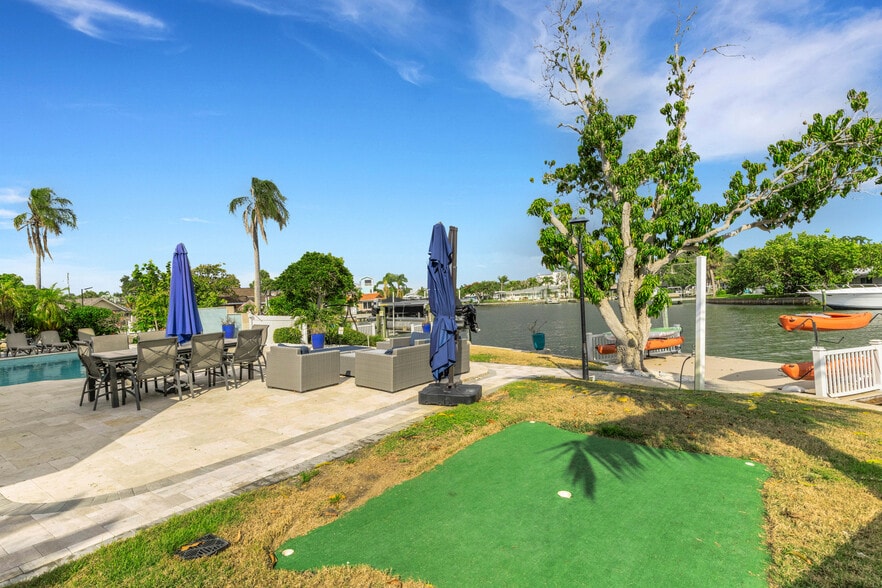 More Photos Of 4124 Harbor Cir S, Largo Specialty For Sale