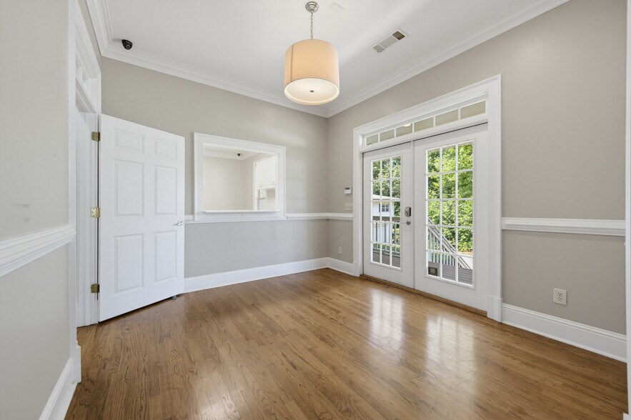 More Photos Of 129 Marble Mill Rd, Marietta Medical For Sale