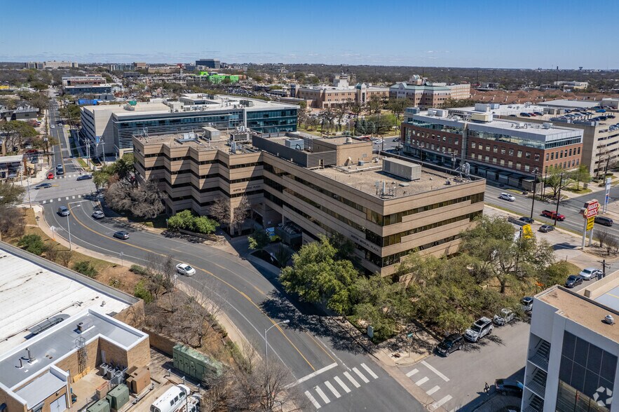 More Photos Of 3705 Medical Pky, Austin Medical For Lease