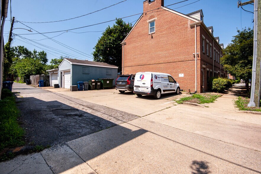 More Photos Of 1020 Princess St, Alexandria Loft Creative Space For Sale