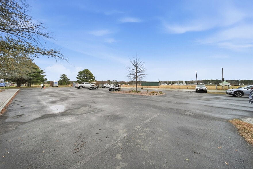 More Photos Of 300 Mason Ave, Cape Charles Apartments For Sale