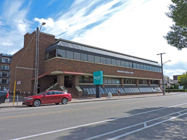 Primary Photo Of 4705 48 Ave, Red Deer Medical For Lease