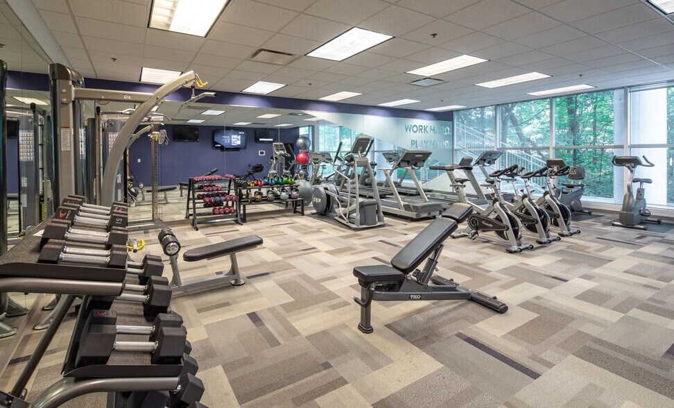 More Photos Of 3625 Cumberland Blvd SE, Atlanta Office For Lease