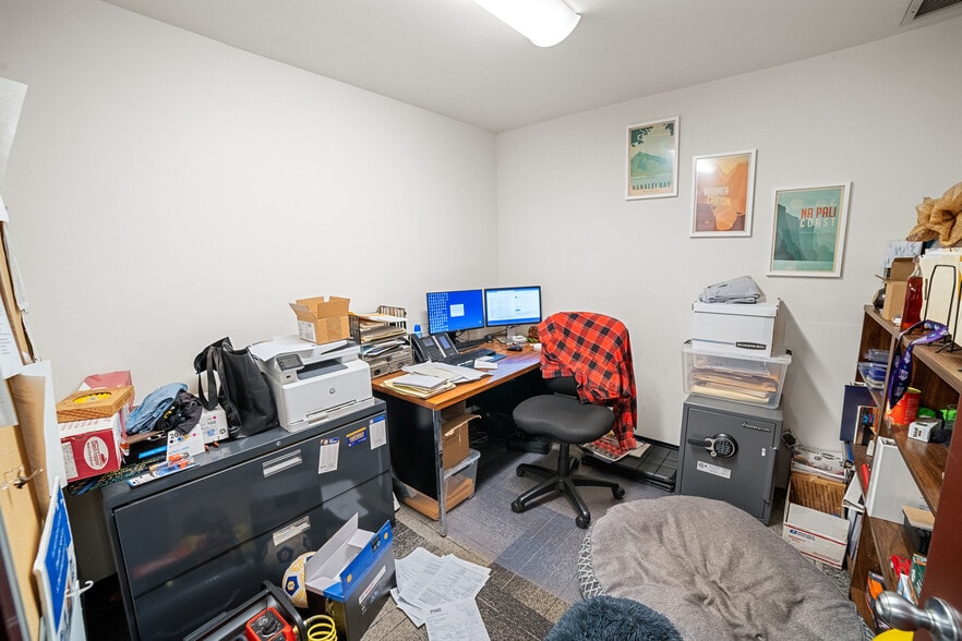 More Photos Of 4004 Rice St, Lihue Warehouse For Sale