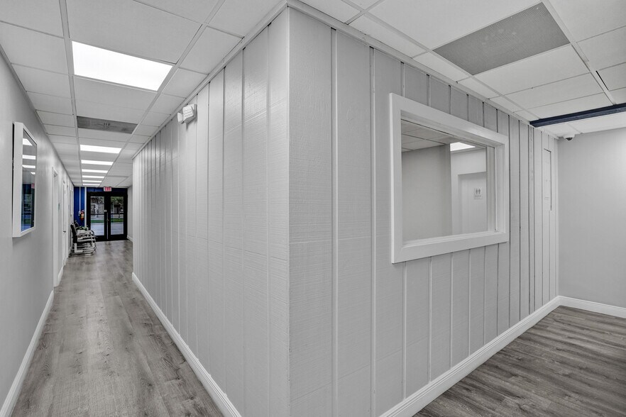 More Photos Of 2419 Hollywood Blvd, Hollywood Medical For Lease