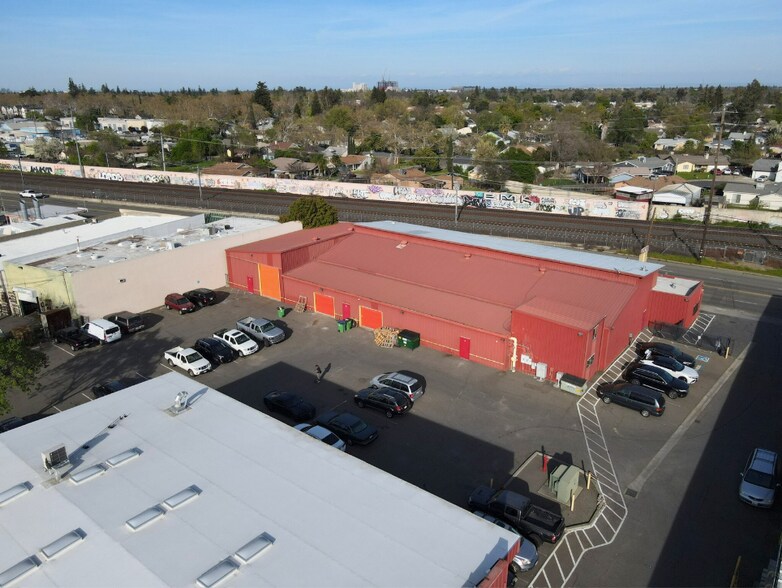 More Photos Of 4370 24th St, Sacramento Warehouse For Lease