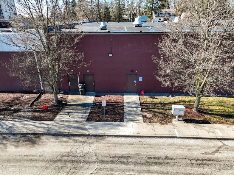 More Photos Of 3845 Northern Pike, Monroeville Freestanding For Lease