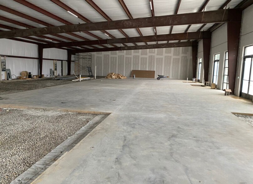 More Photos Of 6448 Hixson Pike, Hixson General Retail For Sale