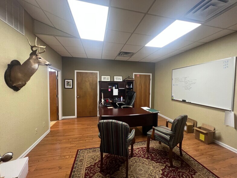 More Photos Of 155 Woolco Dr, Marietta Warehouse For Sale