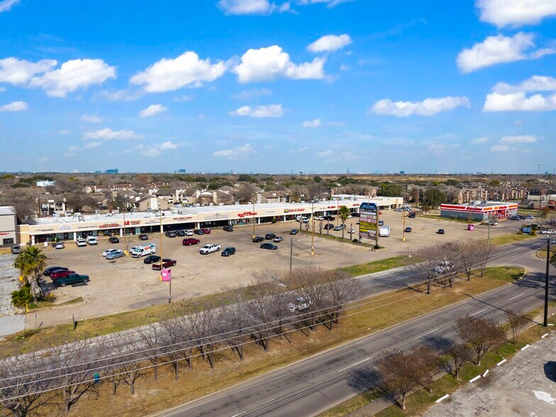 More Photos Of 12600 Bissonnet St, Houston Unknown For Lease