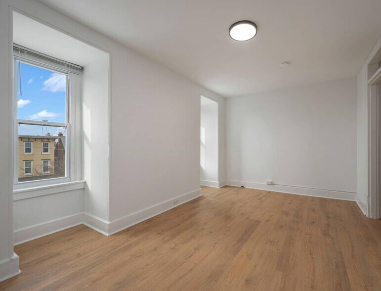 More Photos Of 303 Main St, Phoenixville Apartments For Sale