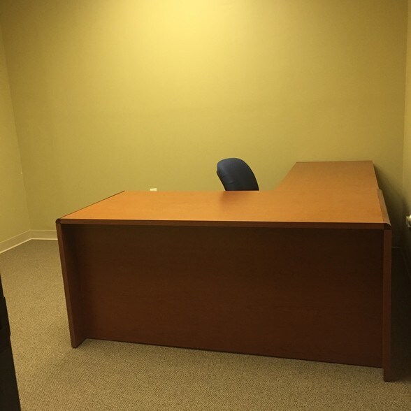 More Photos Of 3029 S Sherwood Forest Blvd, Baton Rouge Loft Creative Space For Lease