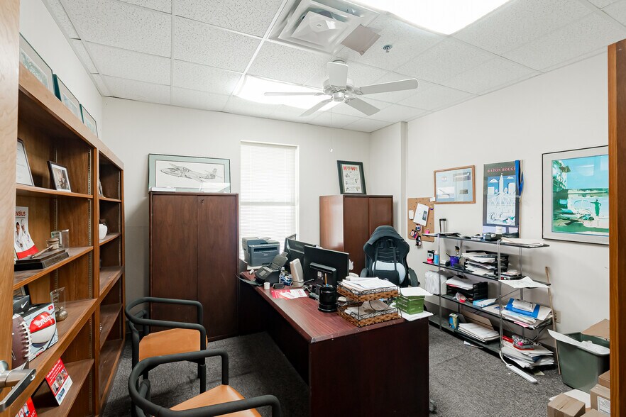 More Photos Of 9335 Interline Ave, Baton Rouge Freestanding For Lease