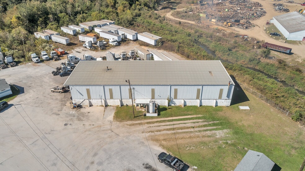 More Photos Of 940 Molly Pond Rd, Augusta Office For Lease