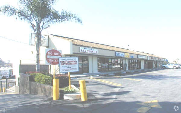More Photos Of 10468-10476 Valley Blvd, El Monte General Retail For Lease