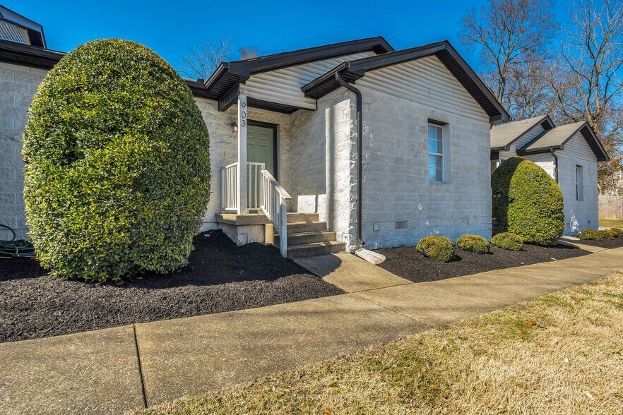 More Photos Of 901 21st Ave N, Nashville Multifamily For Sale