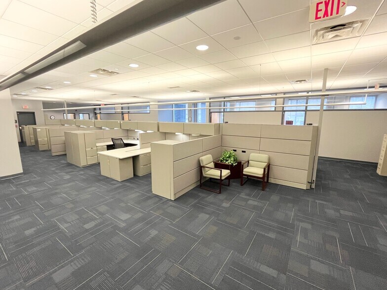 More Photos Of 501 Technology Dr, Canonsburg Office For Lease