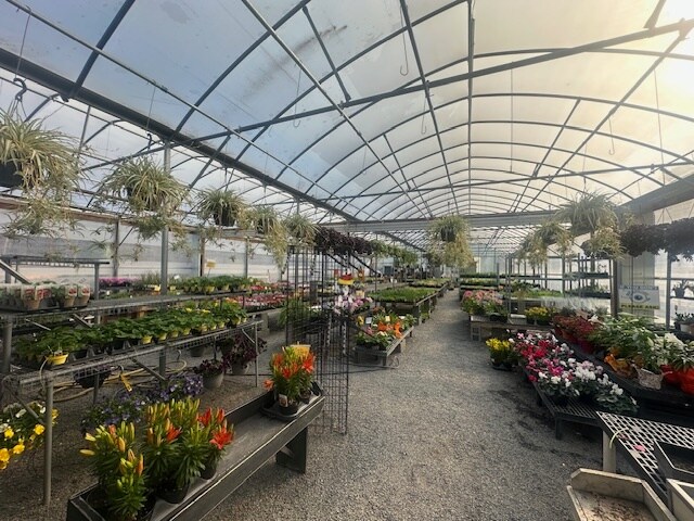 More Photos Of 5920 US-209, Stroudsburg Specialty For Sale